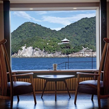 Migiwatei Ochi Kochi Hotel Tomo Luaran gambar