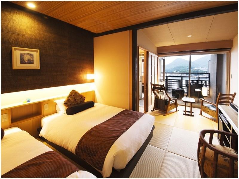 Migiwatei Ochi Kochi Hotel Tomo Luaran gambar